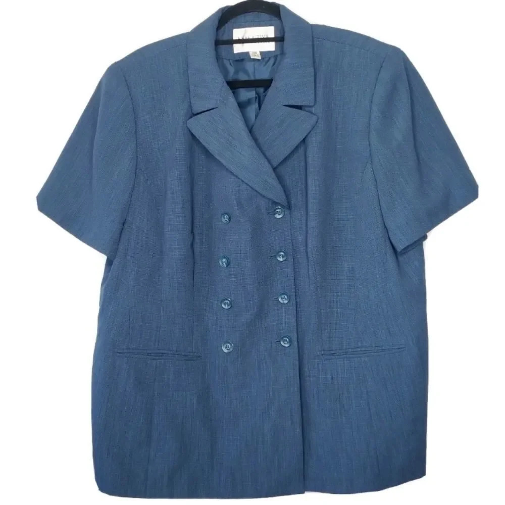 EXECUTIVE COLLECTION BLOUSE - Picture 5 of 5